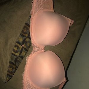 38DDD bra